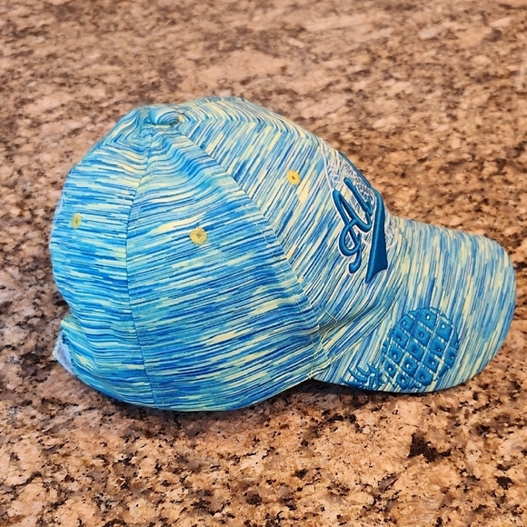 Robin Ruth Aloha Hat - Picture 4 of 7